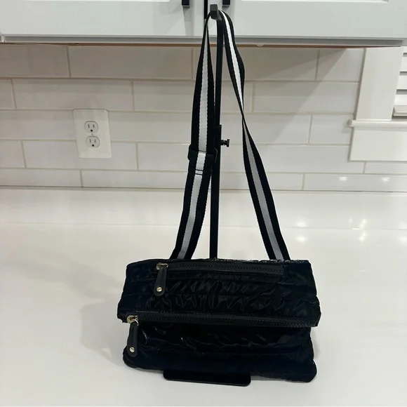 Sondra Roberts Squared Black Quilted Puffer Crossbody Bag w/Striped Strap NWOT - Picture 4 of 11